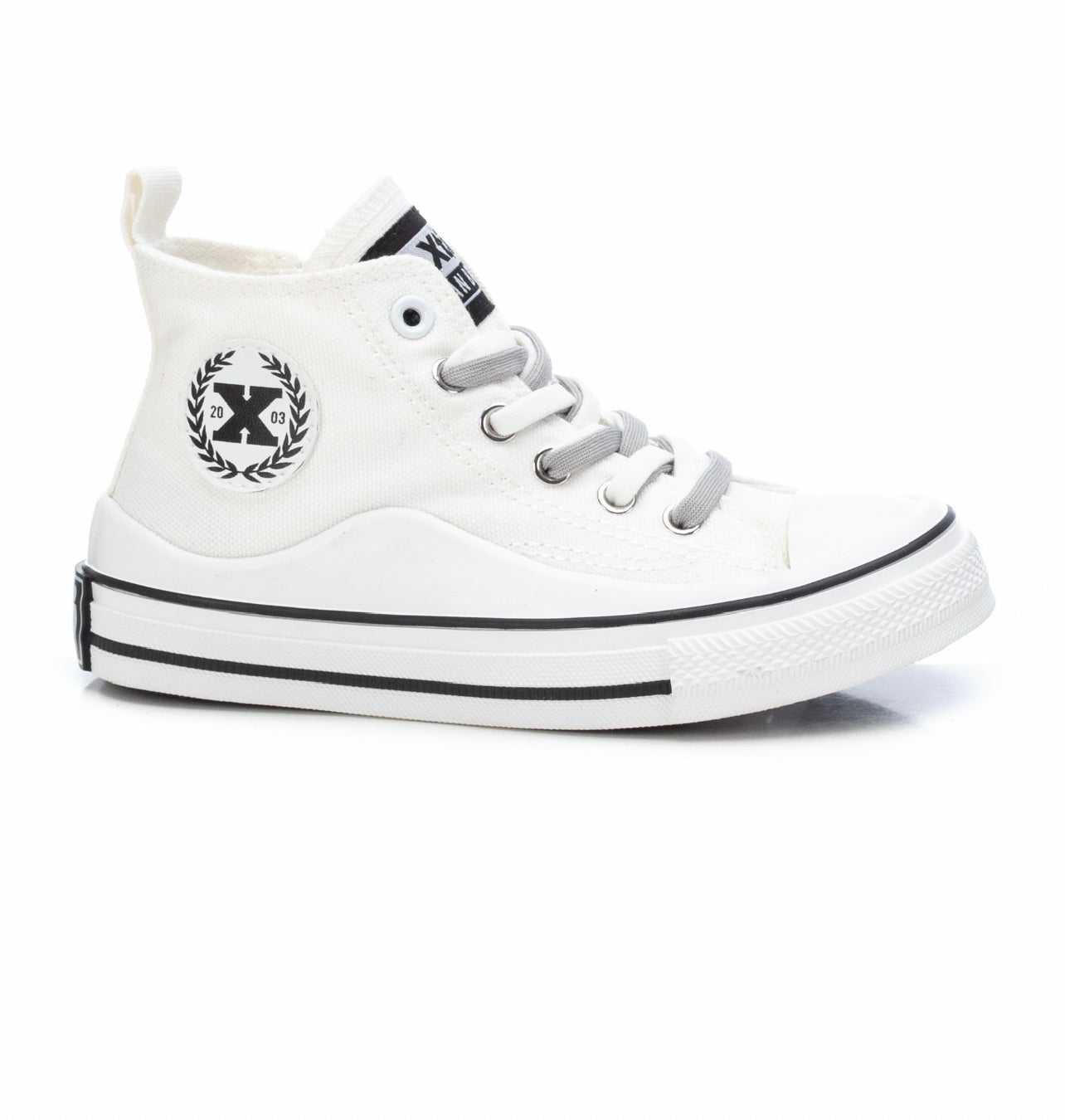 Xti | White Hi-Tops